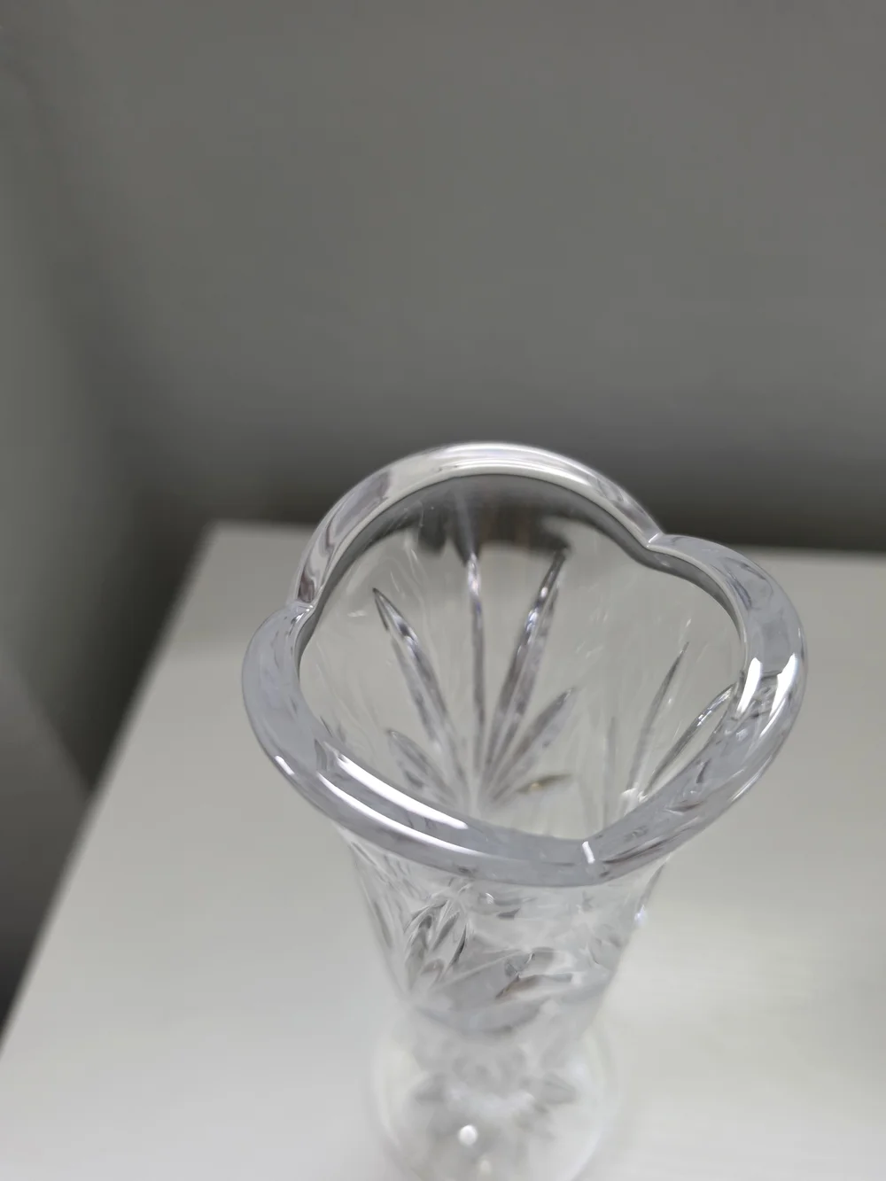 Vintage Bohemian Crystal Cut Vase - Elegant Home Accent